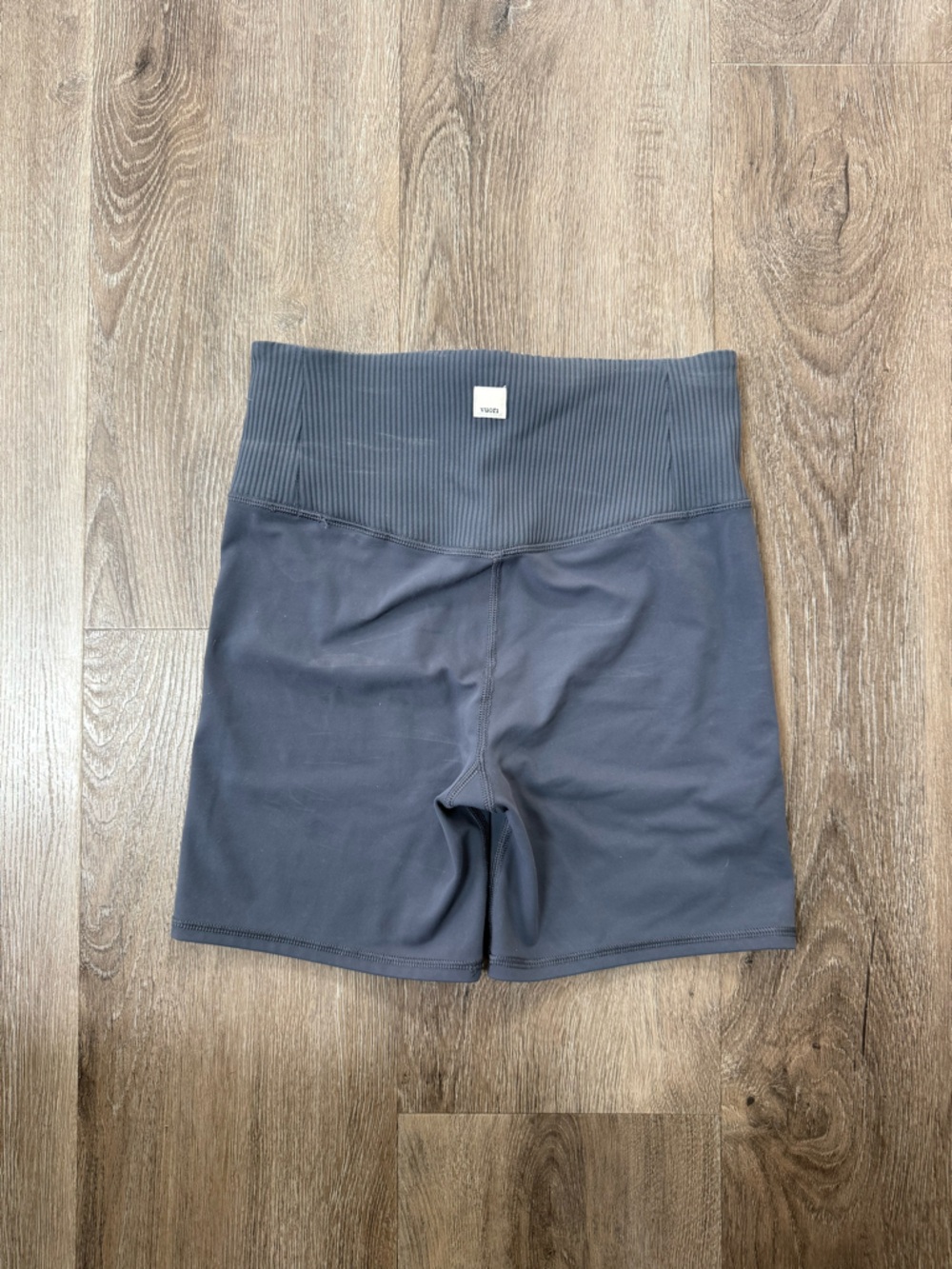 Vuori spandex shorts